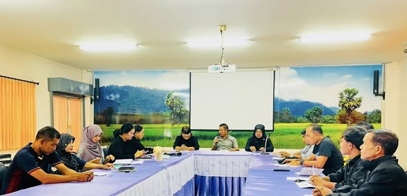 ร่วมประชุมเพื่อเตรียมความพร้อมในการส่งทีมเข้าร่วมการแข่งขันกีฬาท้องถิ่นสัมพันธ์ ครั้ง ที่ ๙ ประจำปี ๒๕๖๙